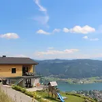 Freistehendes Mit Blick Auf Den By Interhome *