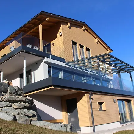 Casa vacanze Freistehendes Mit Blick Auf Den By Interhome *