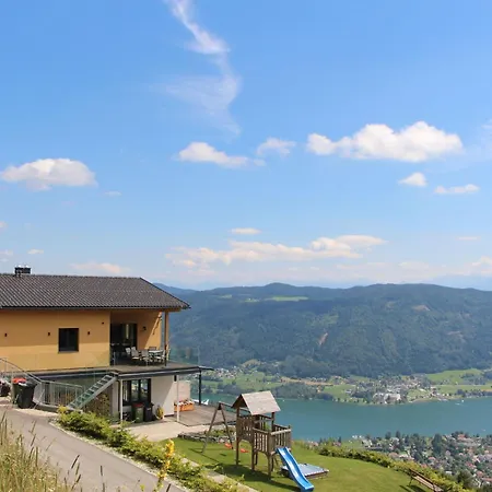 Freistehendes Mit Blick Auf Den By Interhome *