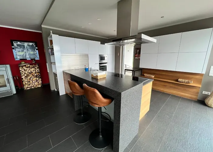 Freistehendes Mit Blick Auf Den By Interhome Holiday home Bodensdorf