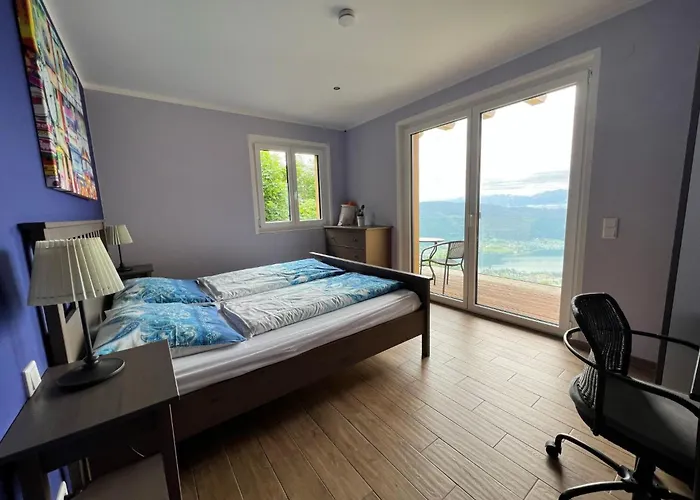 Freistehendes Mit Blick Auf Den By Interhome Holiday home Bodensdorf