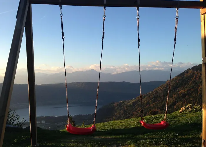 Freistehendes Mit Blick Auf Den By Interhome *