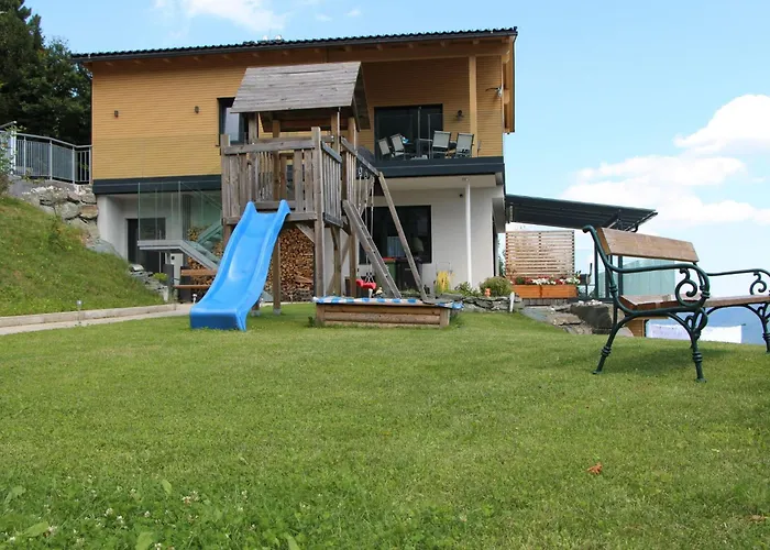 Freistehendes Mit Blick Auf Den By Interhome * 博登斯多夫