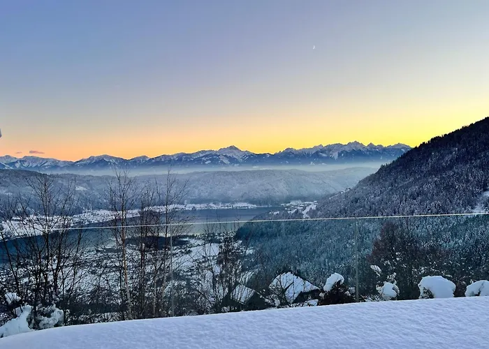 Freistehendes Mit Blick Auf Den By Interhome Holiday home